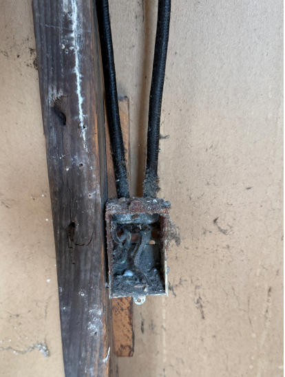 Outdated aluminum electrical wiring in older homes needing upgrades for safety, TriCities Electric